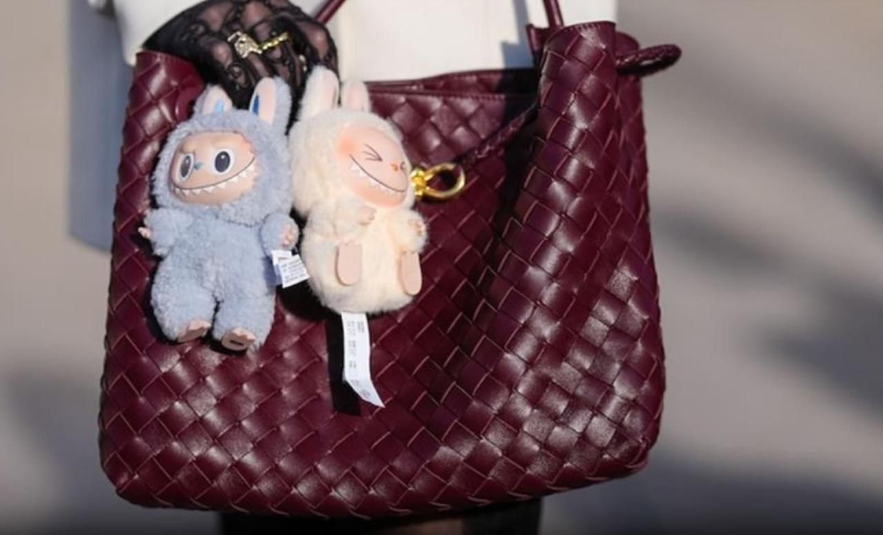 Labubu Doll - Globally Trending